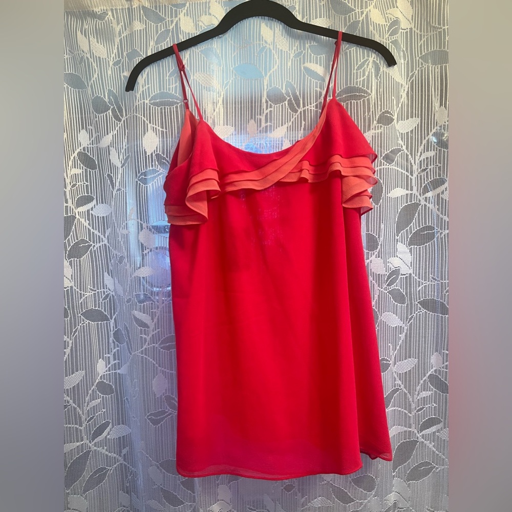 NWT Express sleeveless ruffle magenta/pink adjustable strap top size L